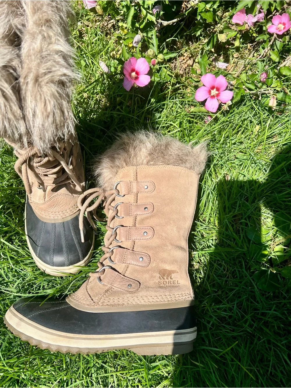 Women Sorel Joan of Arctic Tall Snow Boat Gently Preowned Classic Fur Lined 9